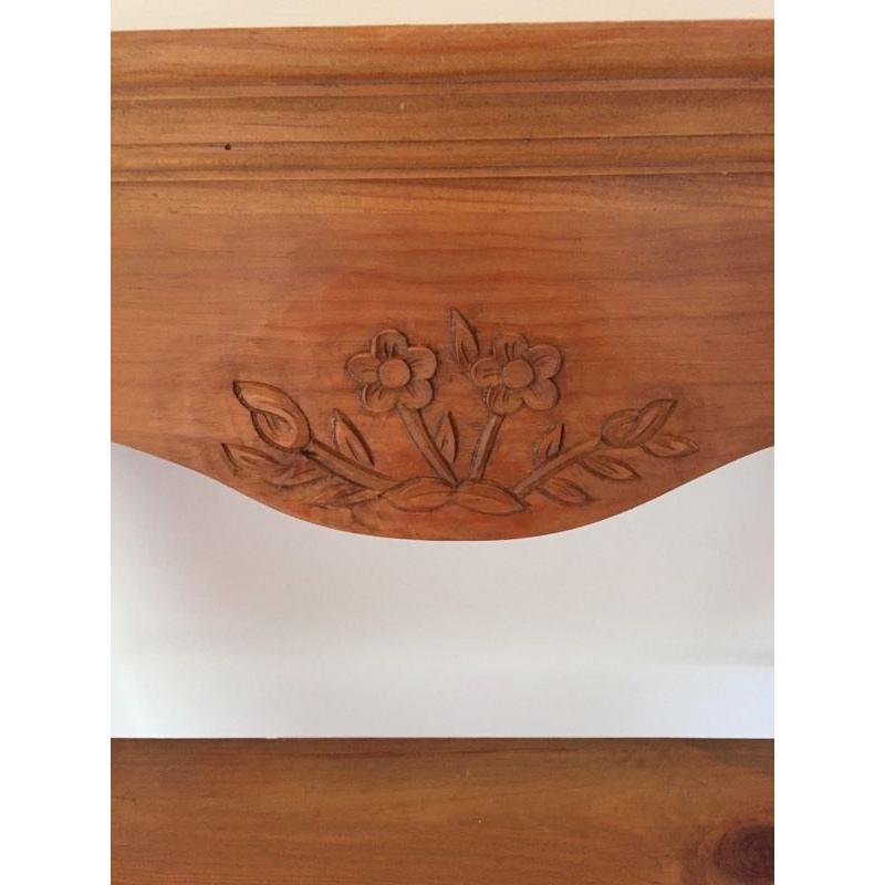 Pine shelf unit