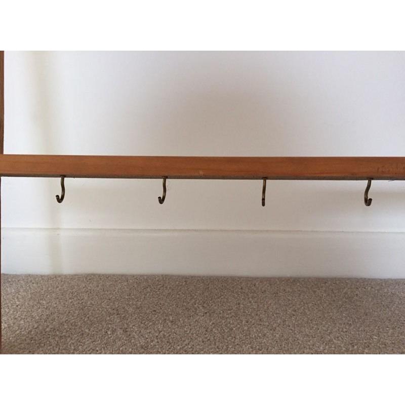Pine shelf unit