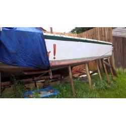 FREE BOAT - 18ft (L) x 5ft (W) -