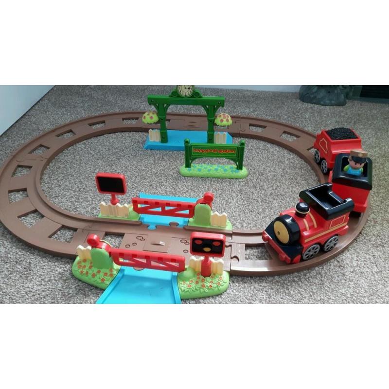 Happyland train set