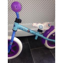Girls frozen balance bike excellent condition as new