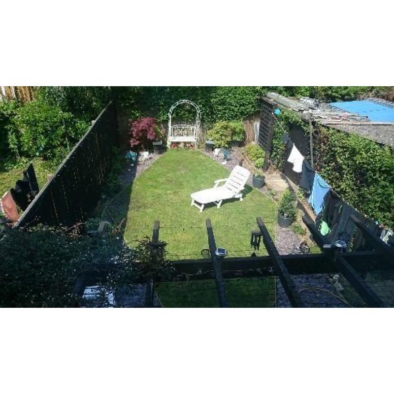 2-Bed Semi in Horley, Surrey for your Dorset, Devon or Cornwall property