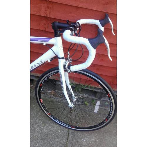 New mizani aluminium road bike