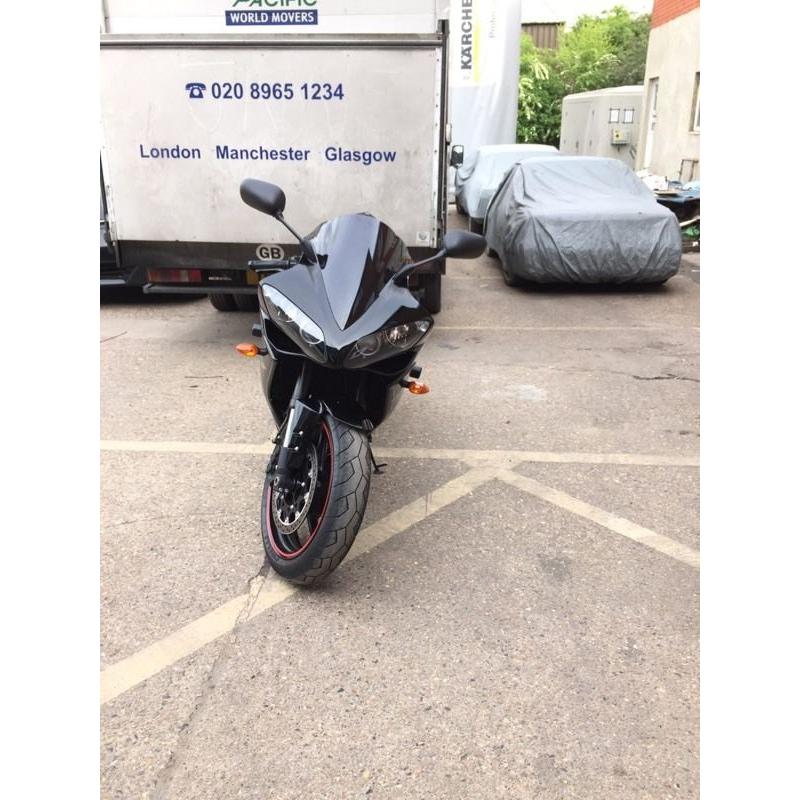 YAMAHA R1 2007