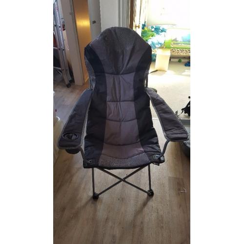 2 High Gear Luxury Camp Chairs, very little use.