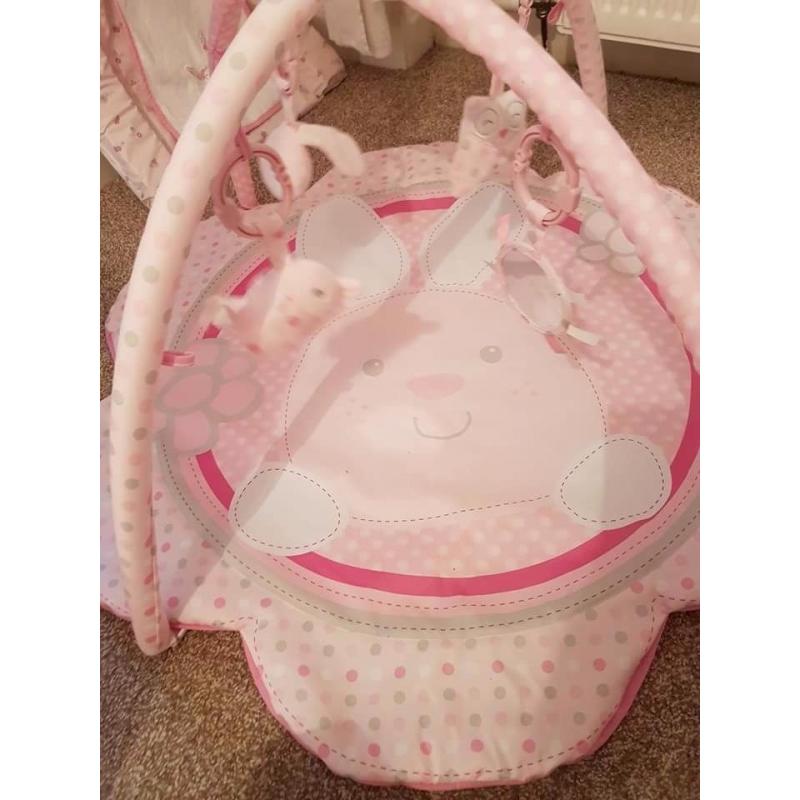 Pink bunny playmatt