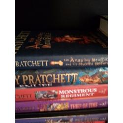 Terry Pratchett 34 hardback books