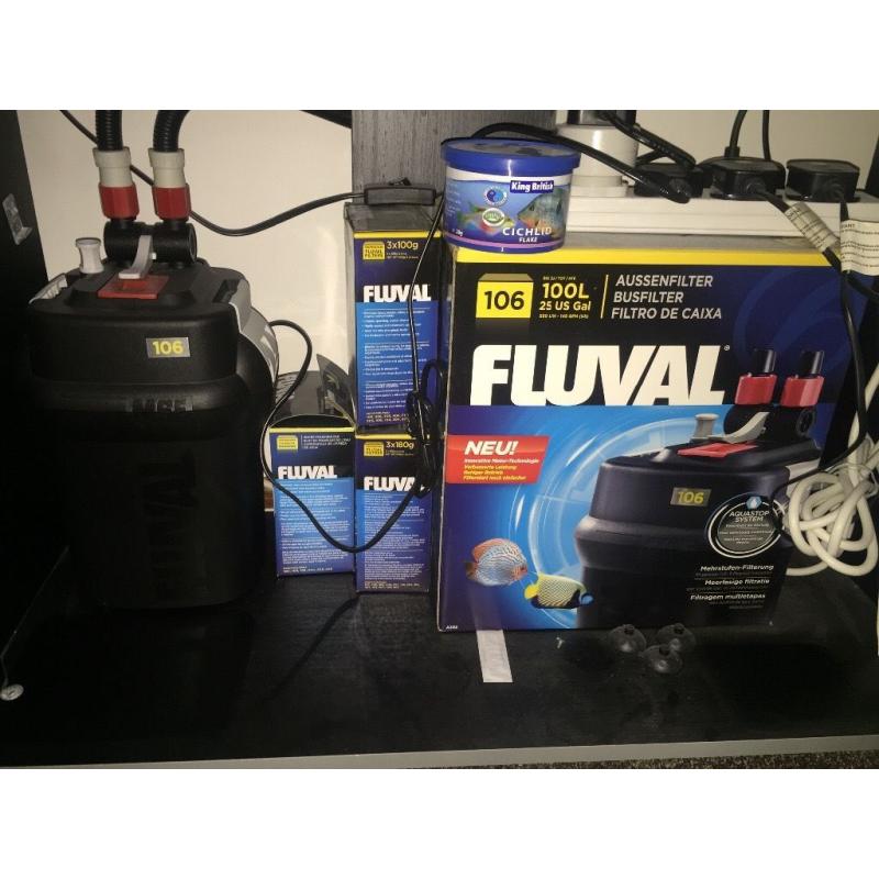 Fish tank with cabinet and external filter
