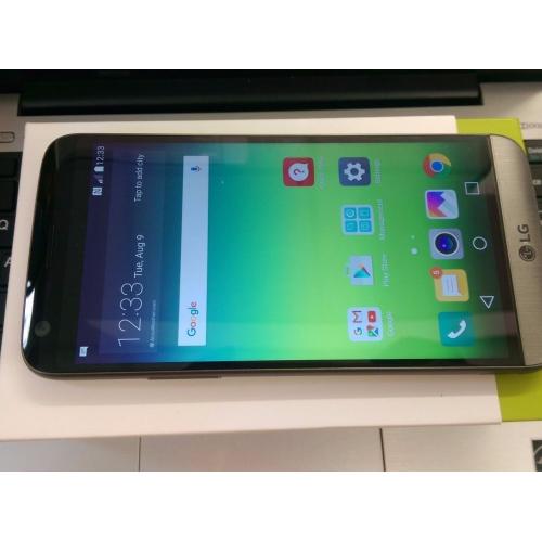 LG G5 32gb Unlocked Like new 4gb ram Dual Camera including wide angle