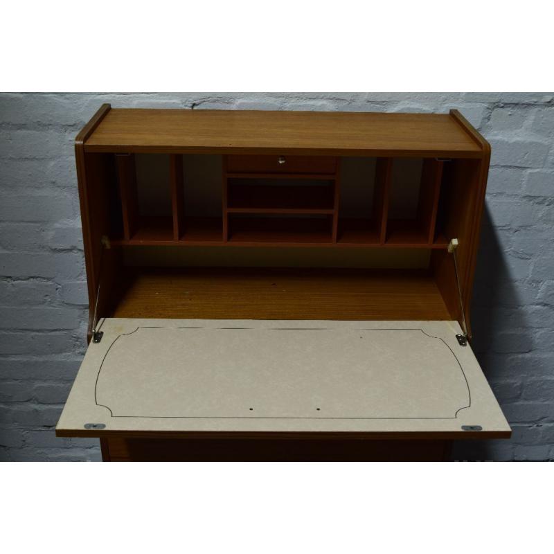 Retro writing bureau (DELIVERY AVAILABLE)