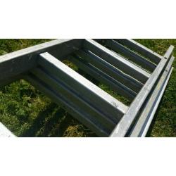 3 8ft ladders