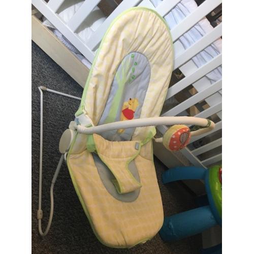 Winnie the Pooh vibrating baby bouncer!