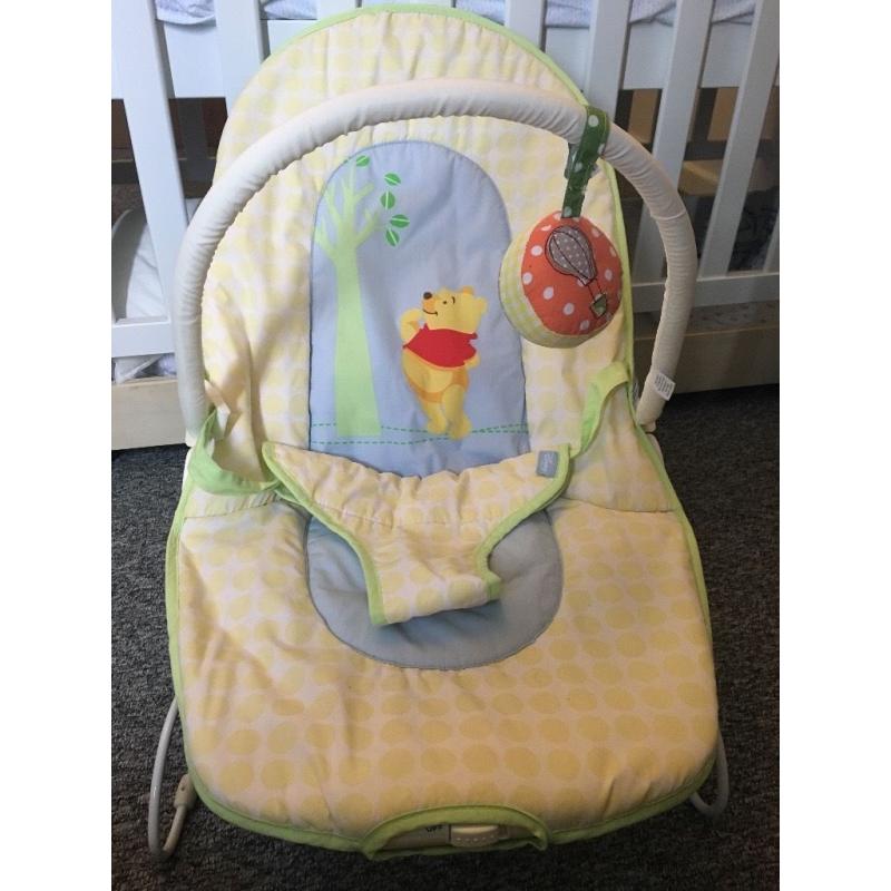 Winnie the Pooh vibrating baby bouncer!