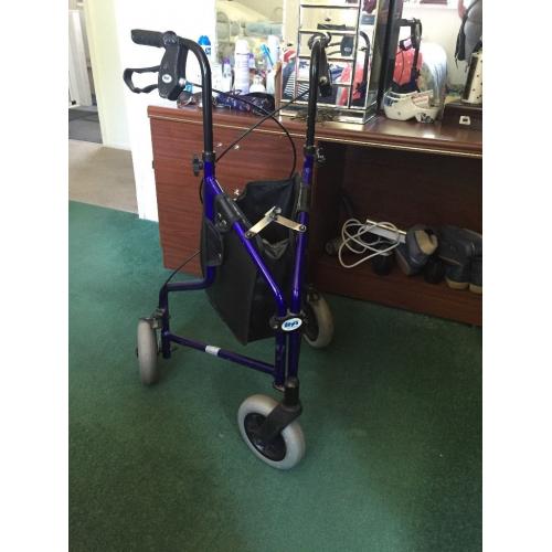 Mobility walker