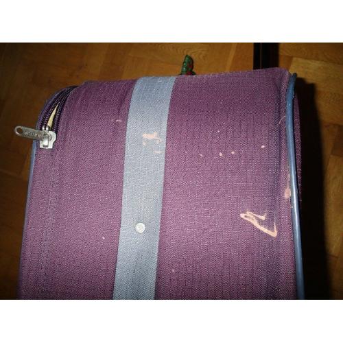 Suitcase large lightweight with wheels & pop up handle