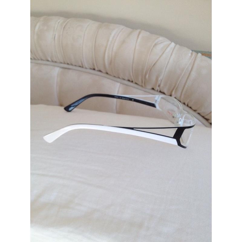 i spy ladies glasses