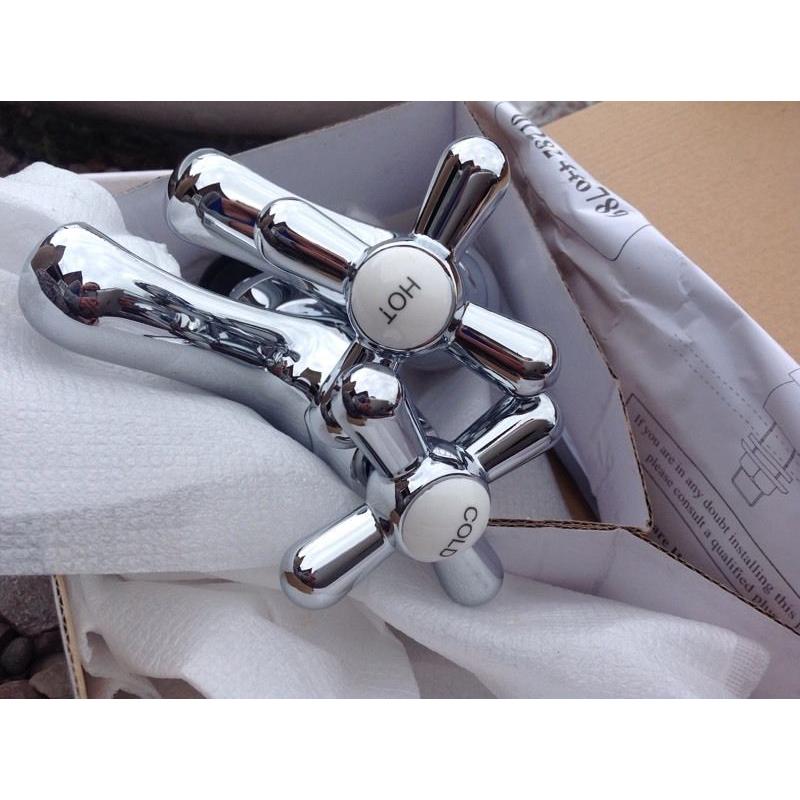 Ultra Nostalgic Basin Tap Chrome