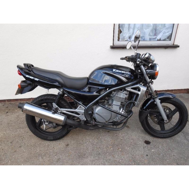 2005 Kawasaki ER5 with 12 months MOT and two new Michelin Pilot street tyres
