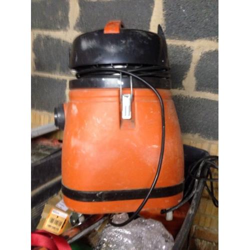 ein QA55E Dust Extractor 240v