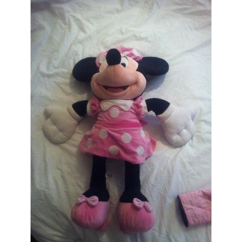 Large Minnie Mouse