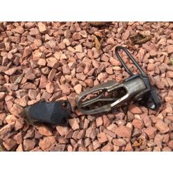 Front footrest hangers 1 peg