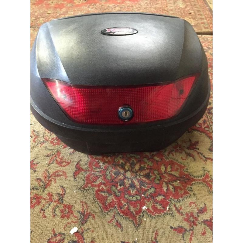 40L Top box