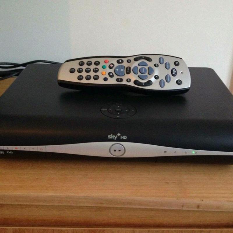 Sky HD+ Box with remote & HDMI