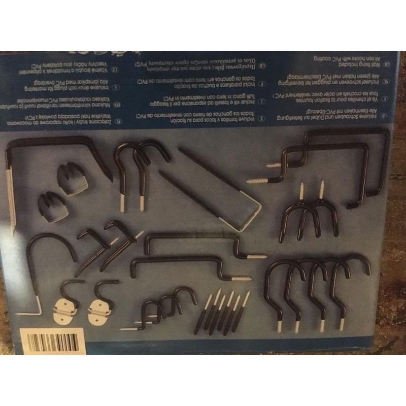 Packet of hooks