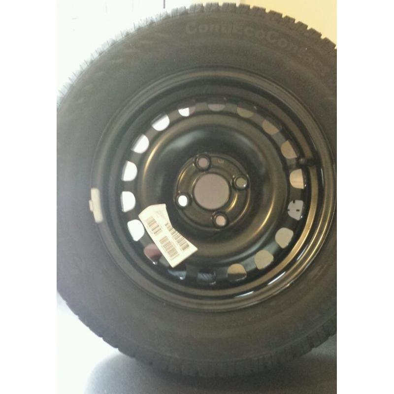 Vauxhall wheel and tyre