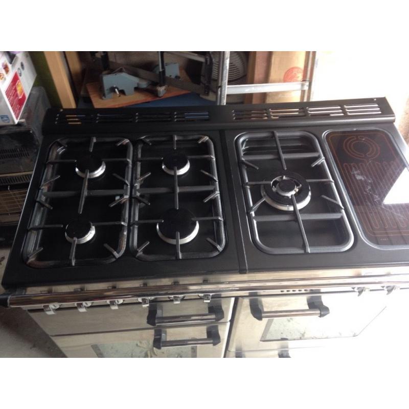 Rangemaster professional Gas range cooker.