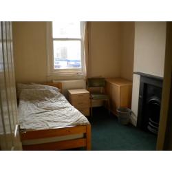 Room, Bristol, City Center,(single and furnished), Stokes Croft, only 125 per week all inclusive.