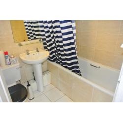 MODERN SINGLE ROOM CLOSE EAST ACTON STATION