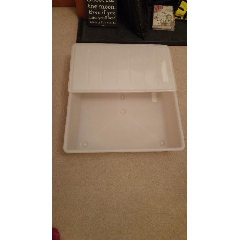 *FREE* Ikea Dilling Storage Box