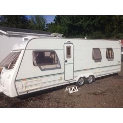 Lunar Rendez-vons 640 fixed bed twin wheel