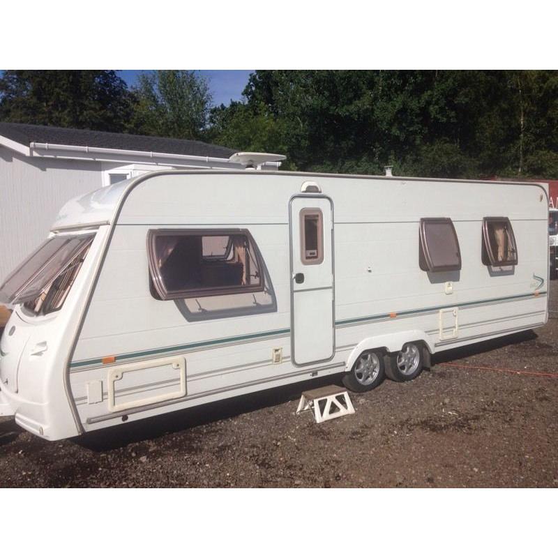 Lunar Rendez-vons 640 fixed bed twin wheel