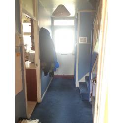 SINGLE ROOM in split level flat in Tooting Bec