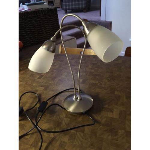 Table lamp