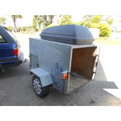 Galvanised steel dog trailer with roof box 5ft x 3ft