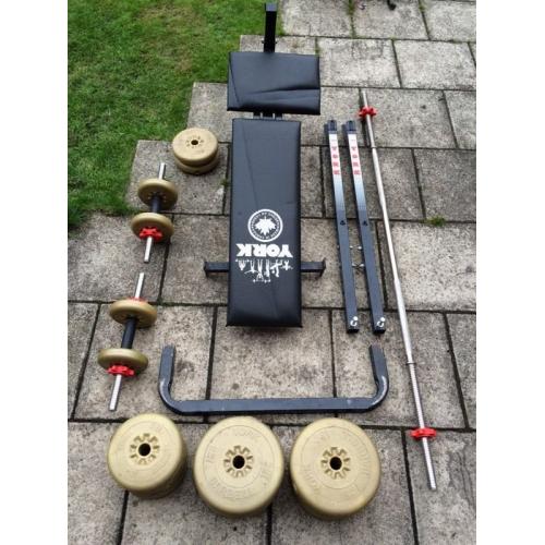 Weights bench and weights