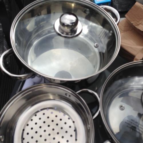 9 Piece steamer and pan set