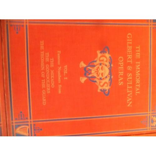 the immortal gilbert and sullivan opera (4 hardback books)