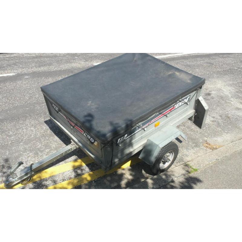 Trailer