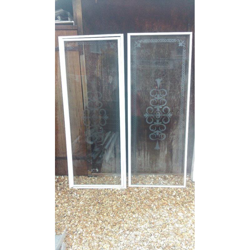 Two sided glass shower cubical/screen with opening door 183 cms x 69 cms - like new condition