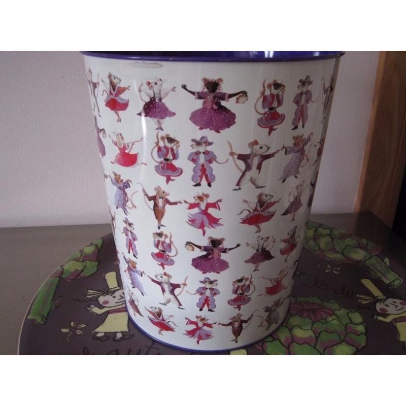 EMMA BRIDGEWATER DANCING MICE TIN WASTE PAPER BUCKET PIN