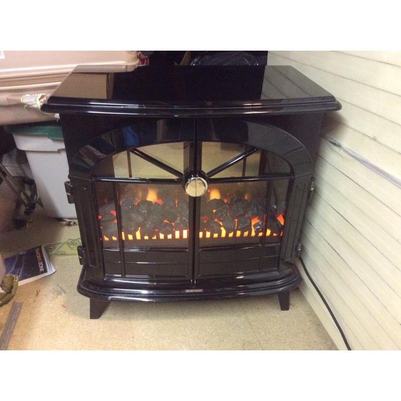 Dimplex fire / stove