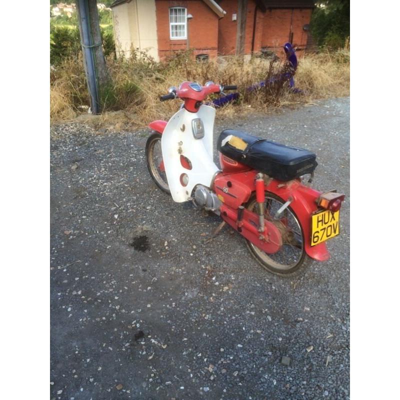 Honda c90