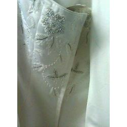 Wedding dress for sale size 10-12