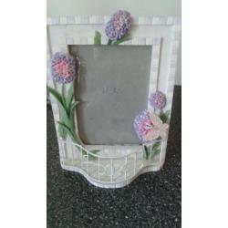 FLORAL PHOTO FRAME