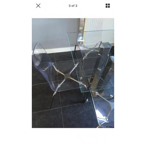 table 4 chairs