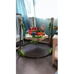 Baby bouncer- rainforest jumperoo